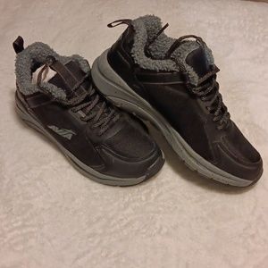 AVIA Hiking Shoes Women's Sz 8.5M